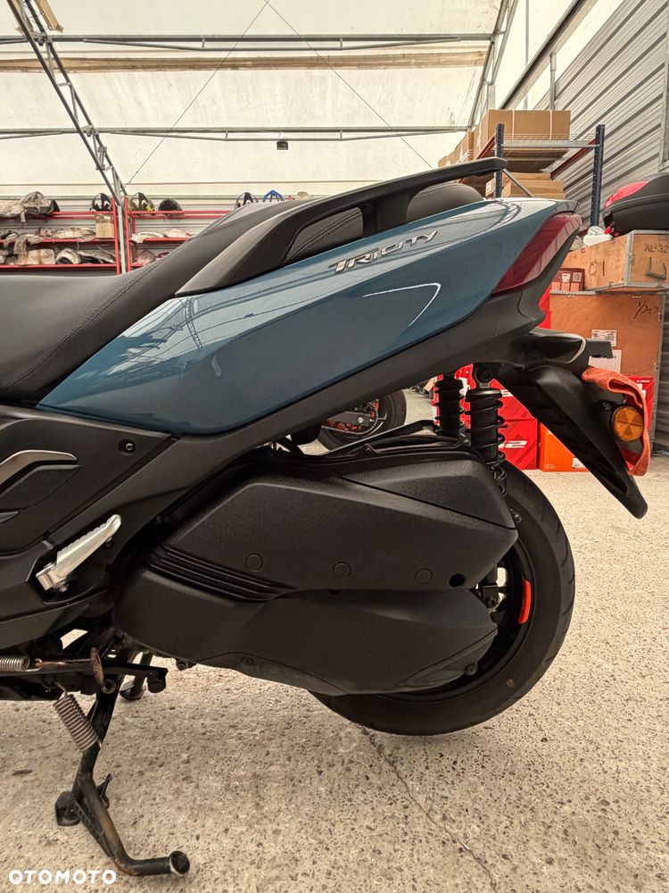 Yamaha Tricity - 12