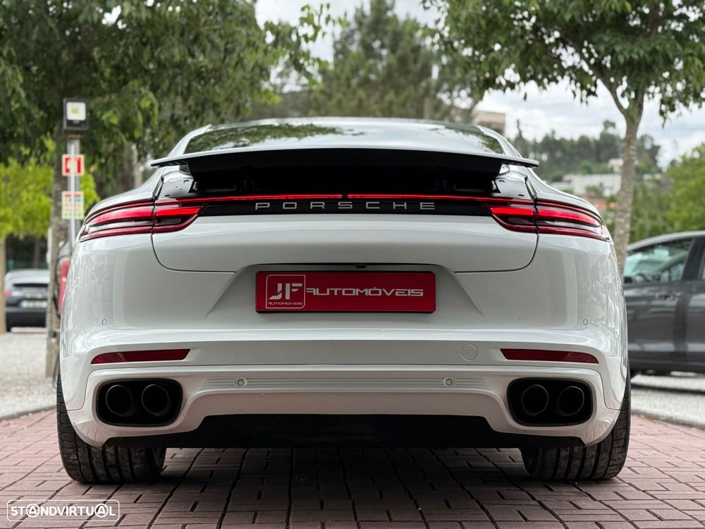 Porsche Panamera 4 S - 15