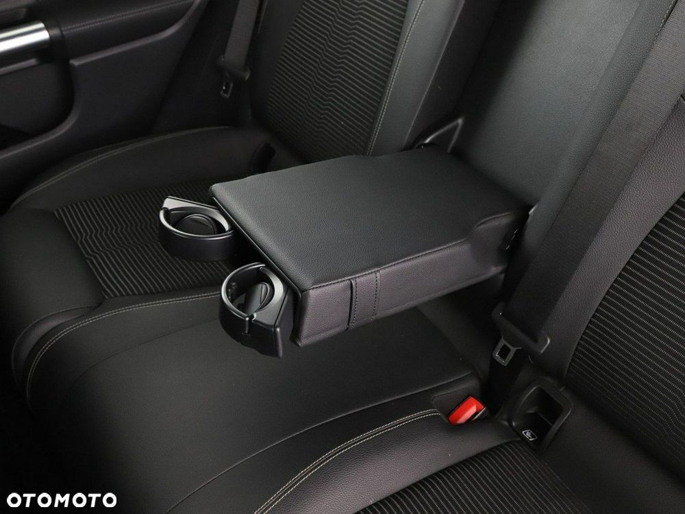 Mercedes-Benz Klasa B 250 7G-DCT Progressive - 40