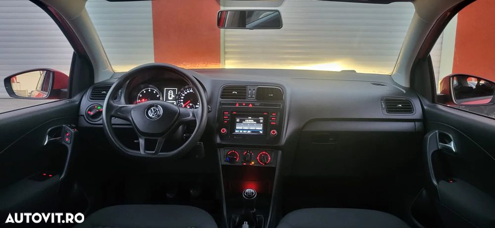 Volkswagen Polo - 27