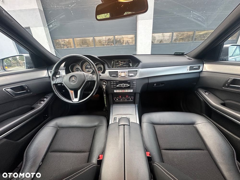 Mercedes-Benz Klasa E 220 BlueTEC 7G-TRONIC Elegance - 7