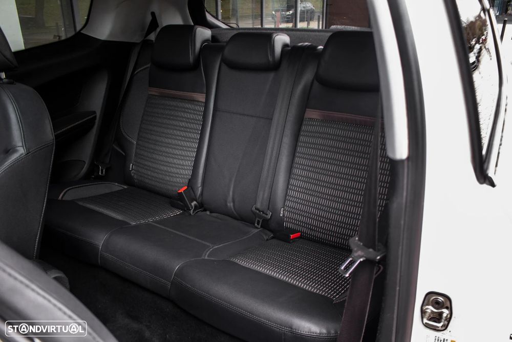 Peugeot 208 e-HDi FAP 92 Stop&Start Allure - 24