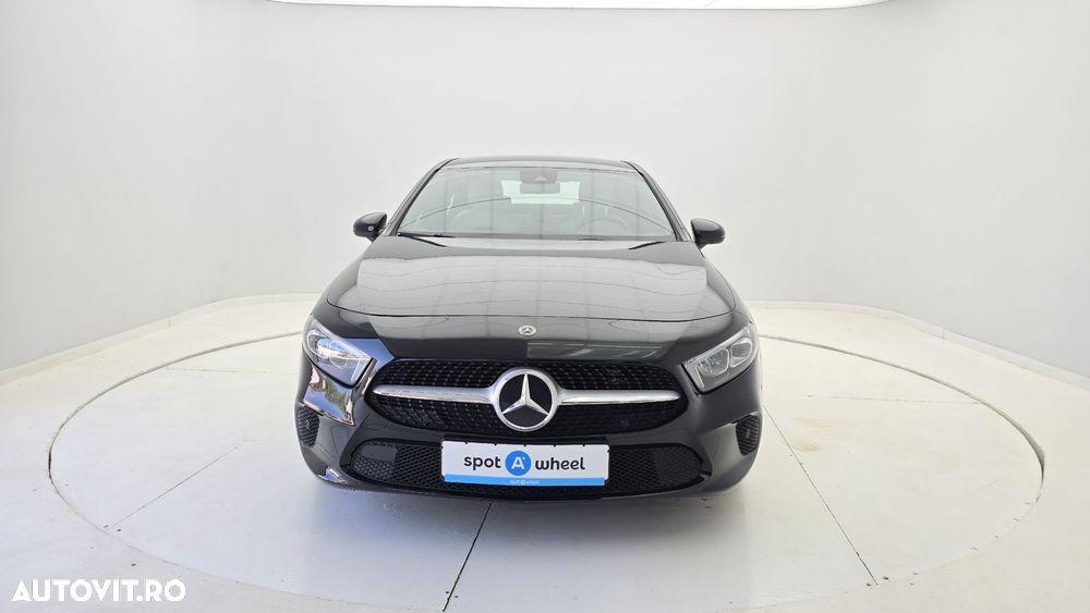 Mercedes-Benz A 200 - 5