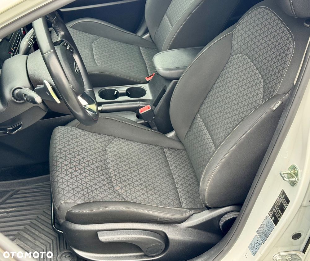 Kia Ceed SW 1.6 CRDi Eco-Dynamics+(48V Mild-Hybr.) DCT7 Spirit - 10