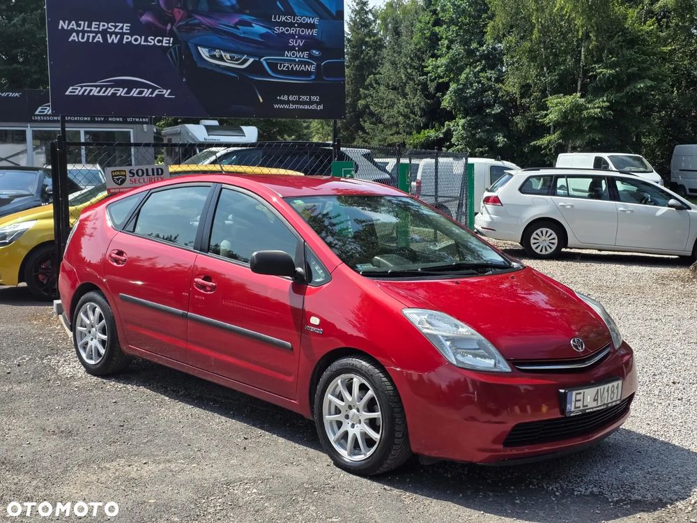 Toyota Prius 1.5 VVT-i Sol - 3