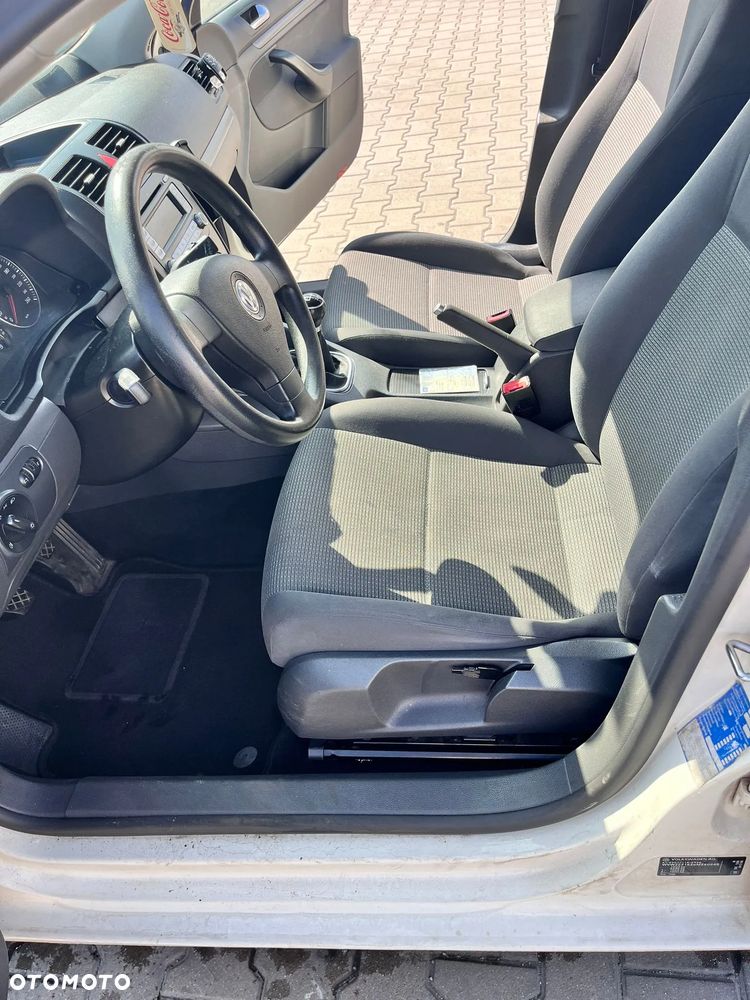 Volkswagen Golf V 1.9 TDI Trendline - 10