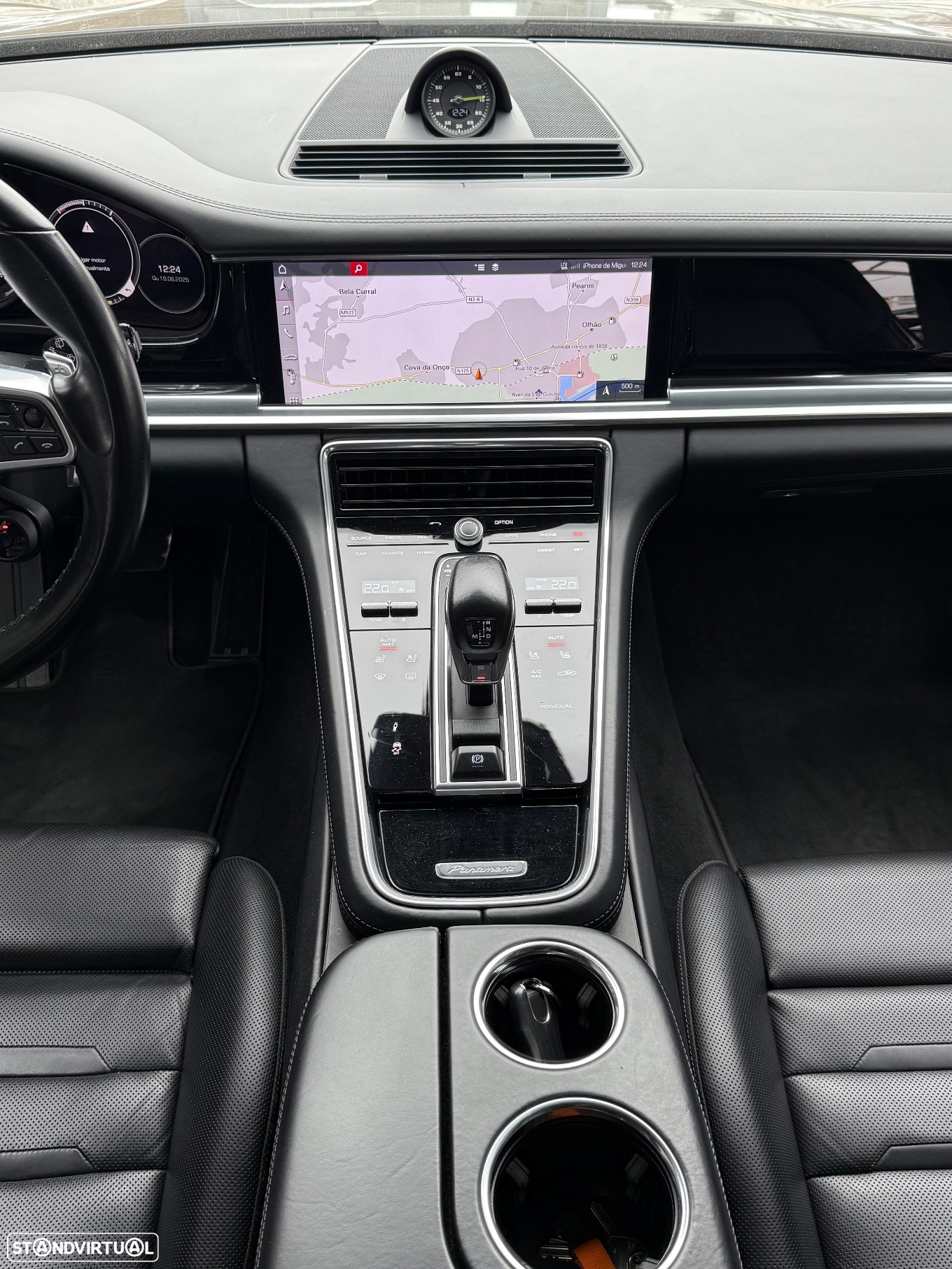Porsche Panamera Sport Turismo 4 E-Hybrid 10 Years Edition - 11