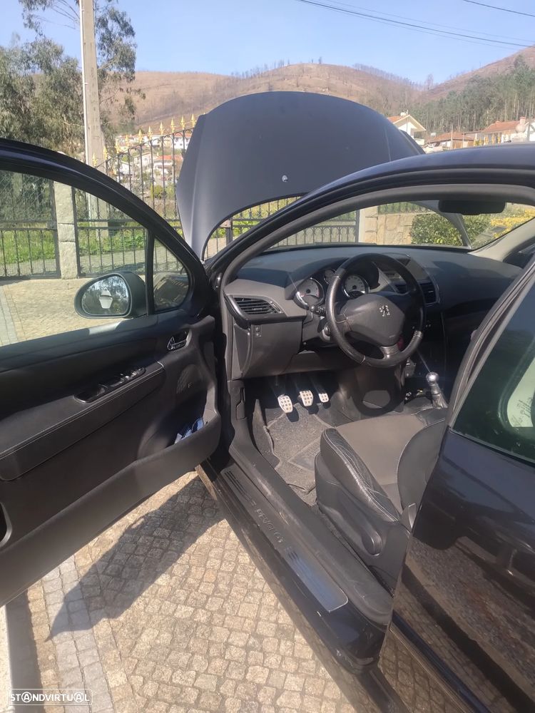 Peugeot 207 1.6 HDi Sport - 2