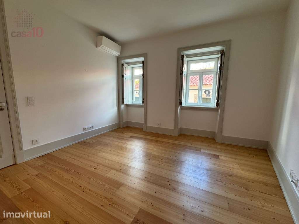 Apartamento T2 recuperado para venda em Alfama, Lisboa - Grande imagem: 5/17
