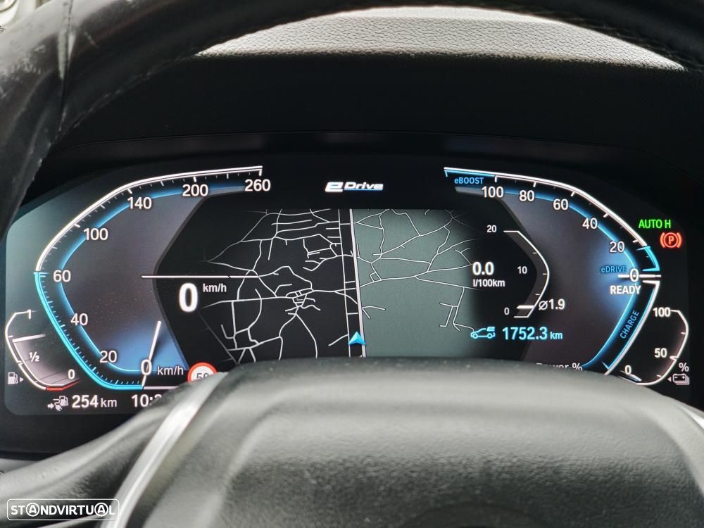 BMW 330 e Corporate Edition Auto - 19