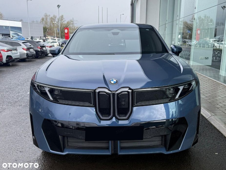 BMW iX3 - 5