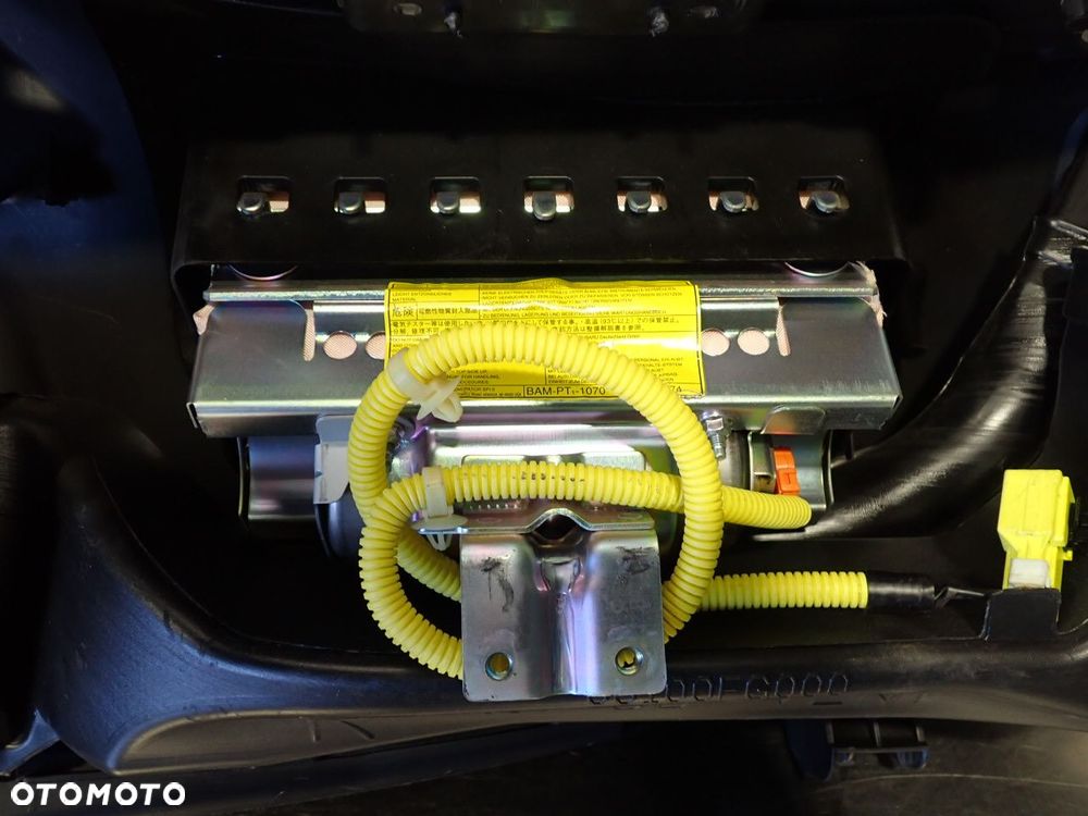 DESKA ROZDZIELCZA SUBARU IMPREZA 1.5 - 17