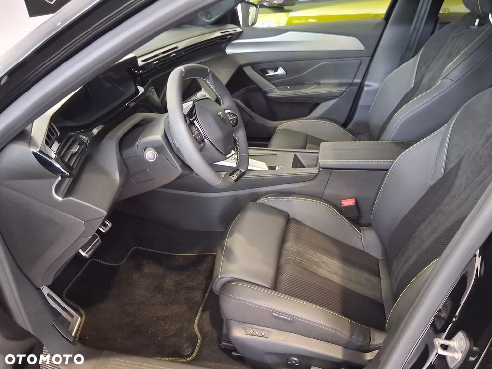 Peugeot 408 1.2 PureTech mHEV GT S&S e-DSC6 - 8