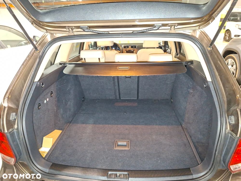 Volkswagen Golf 2.0 TDI Highline - 15