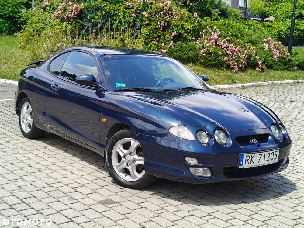 Hyundai Coupe - 4