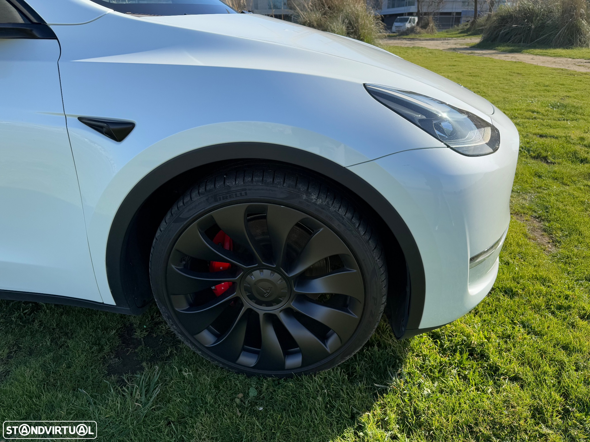 Tesla Model Y Performance Tração Integral - 8