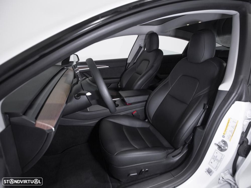 Tesla Model 3 RWD - 11