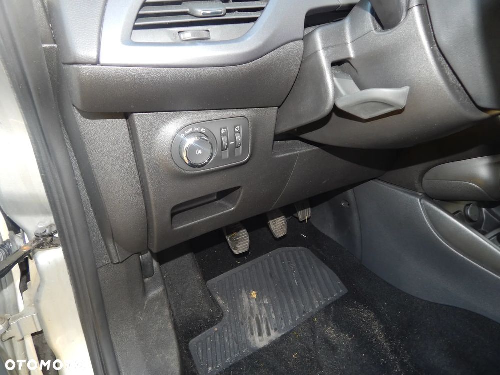 Opel Corsa 1.4 Active - 16