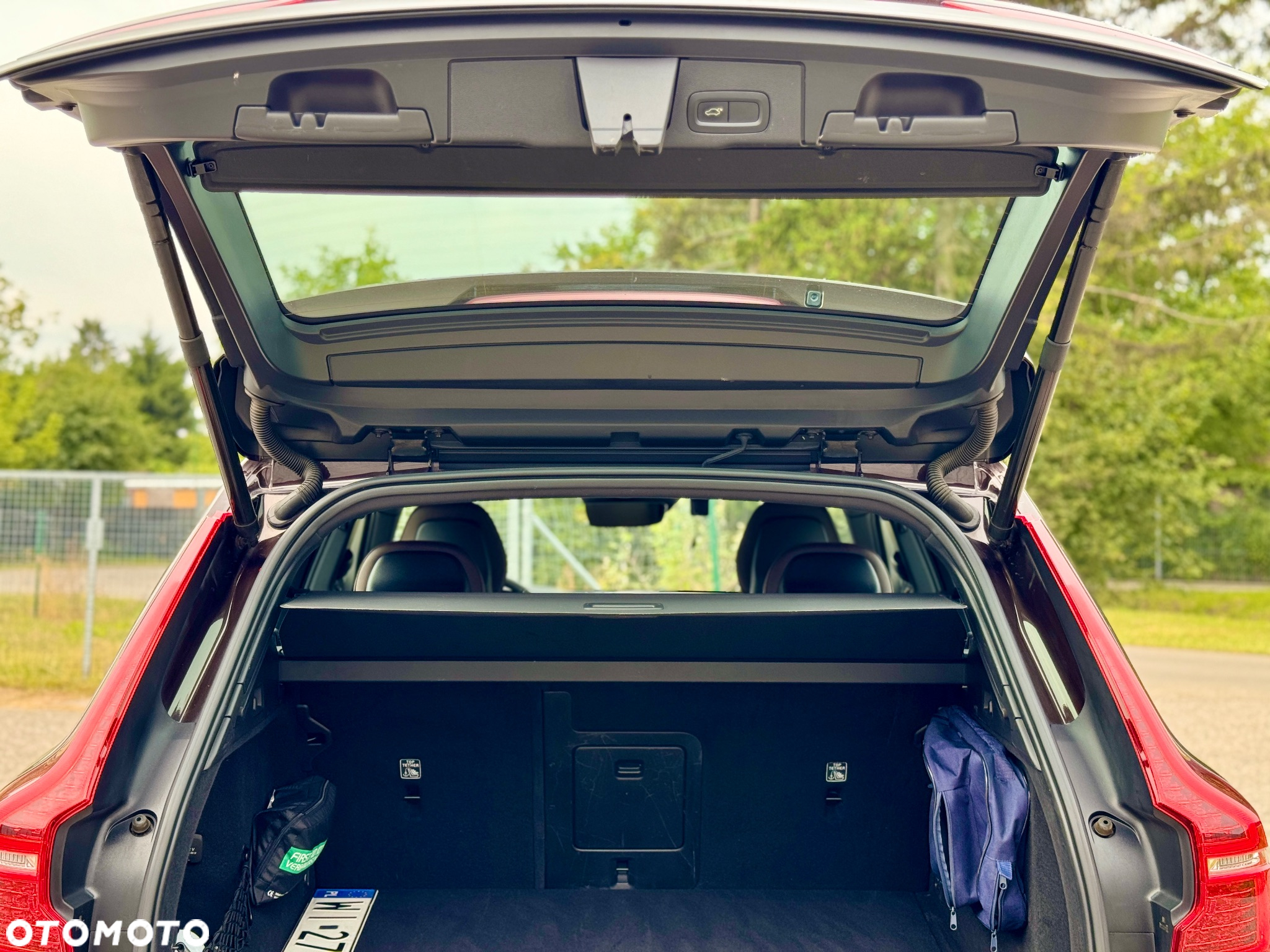 Volvo XC 60 T5 AWD Momentum Pro - 23