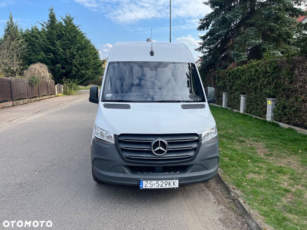 Mercedes-Benz SPRINTER - 2