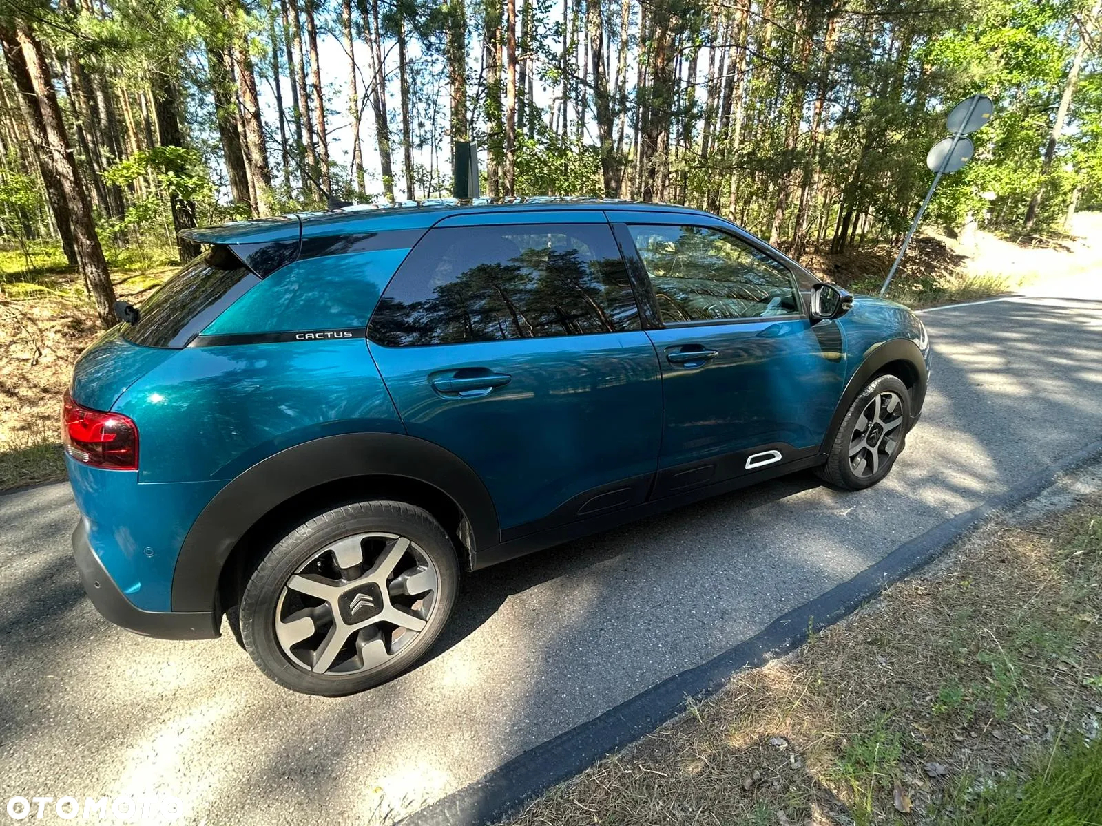 Citroën C4 Cactus 1.2 PureTech GPF Shine S&S - 4