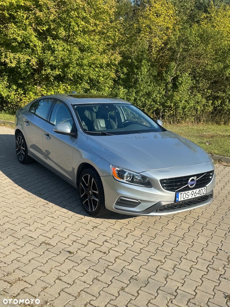 Volvo S60 - 3