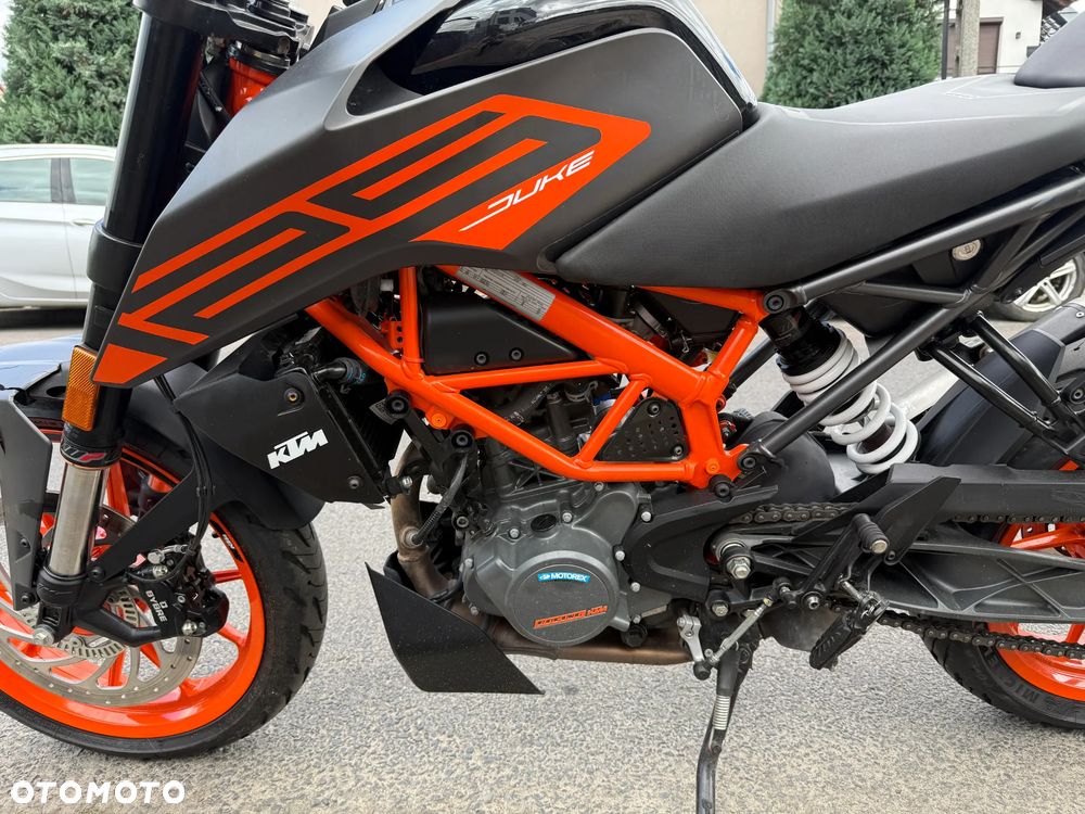 KTM Duke 125 - 13