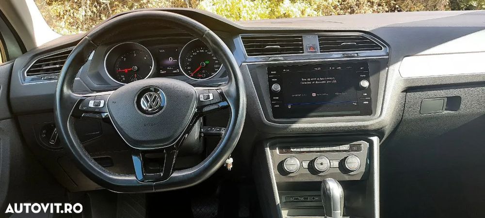 Volkswagen Tiguan 2.0 TDI 4Mot DSG Comfortline - 11