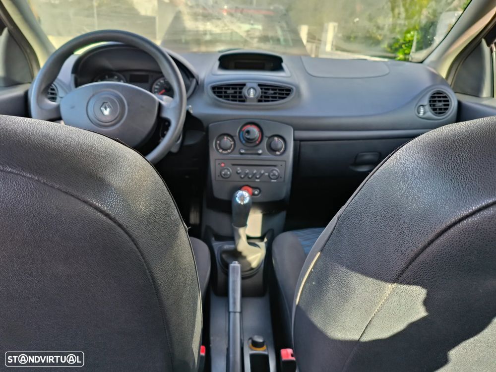 Renault Clio 1.2 16V Rip Curl - 9