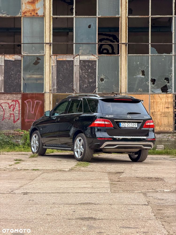 Mercedes-Benz ML 350 4MATIC (BlueEFFICIENCY) 7G-TRONIC - 16