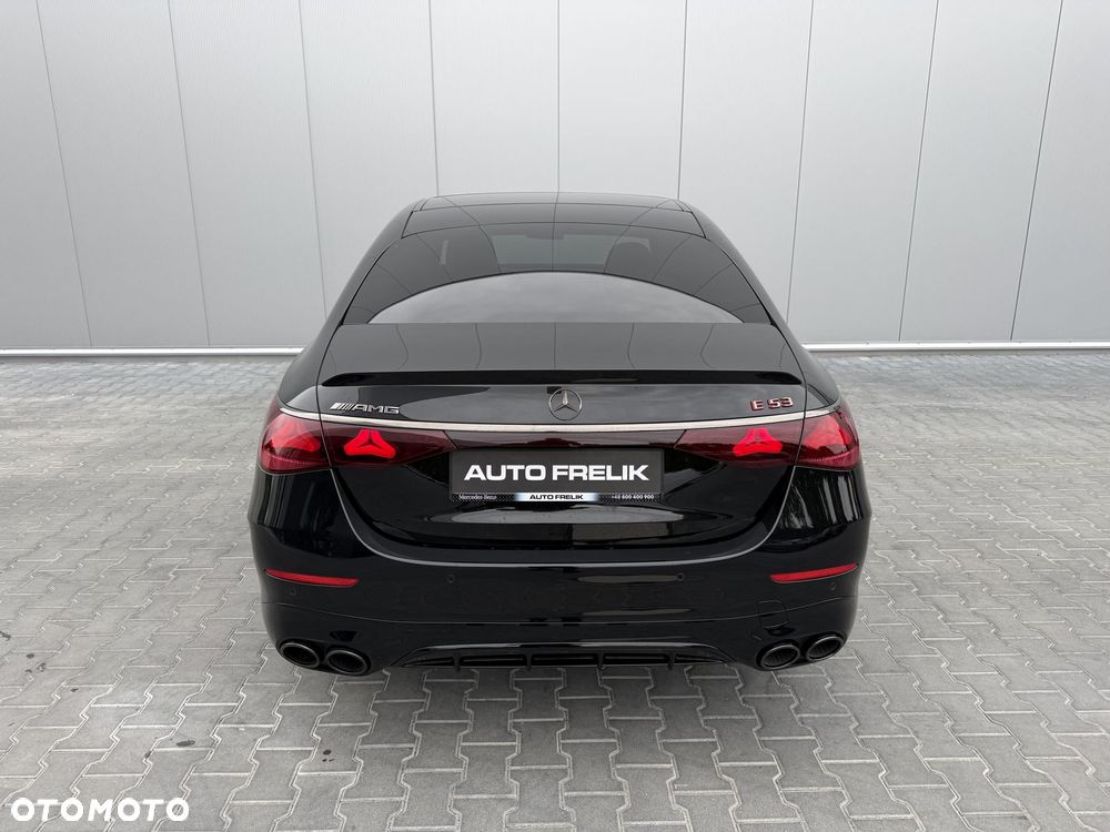 Mercedes-Benz Klasa E ver-amg-53-phev-4--maticplus - 11