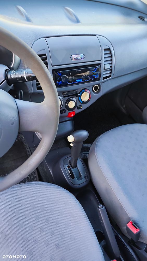 Nissan Micra 1.2 I-WAY + - 22
