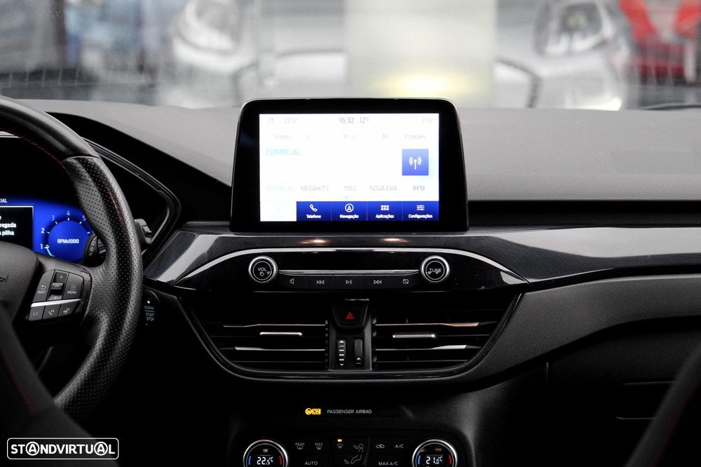 Ford Kuga 1.5 EcoBoost ST-Line - 11