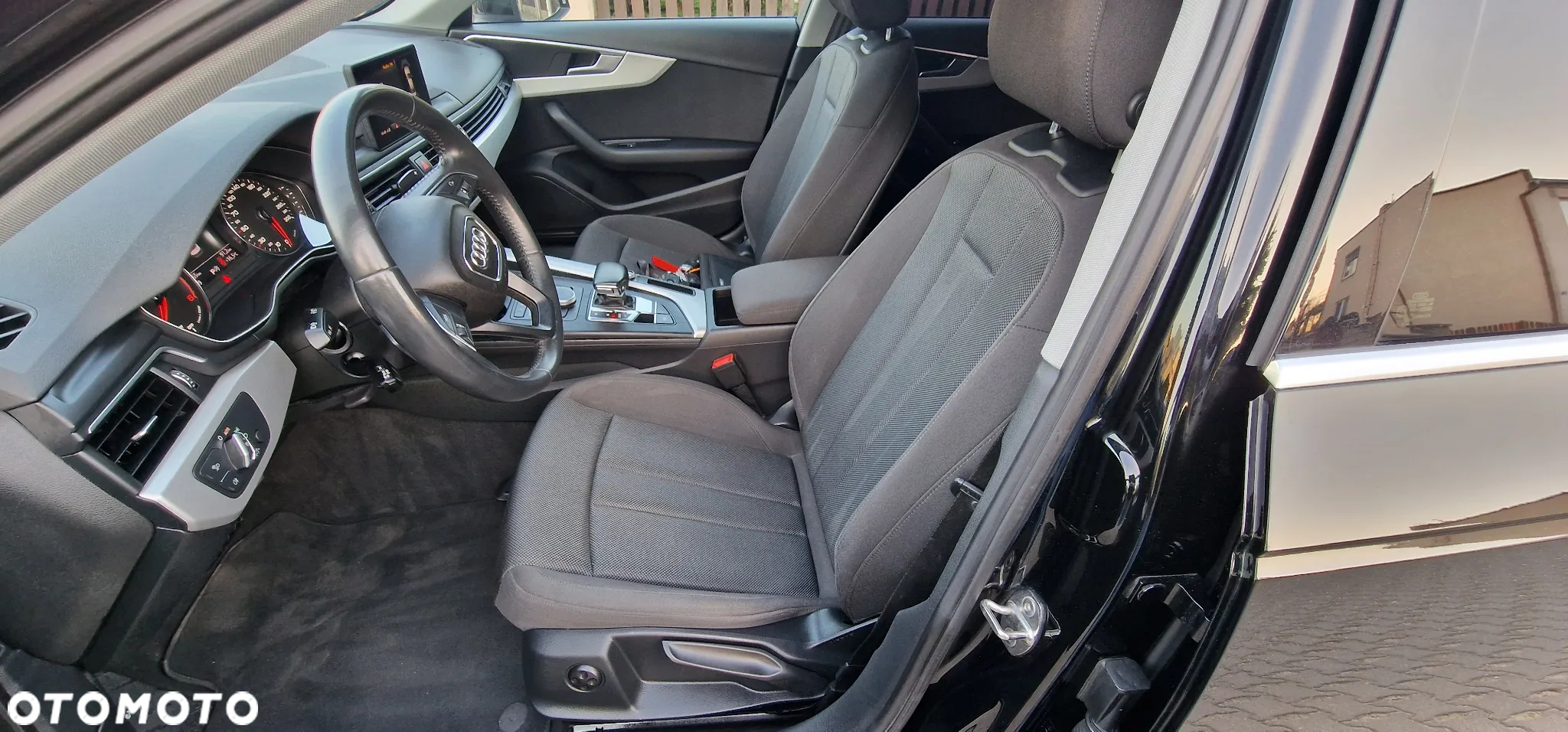 Audi A4 35 TFSI S tronic - 10