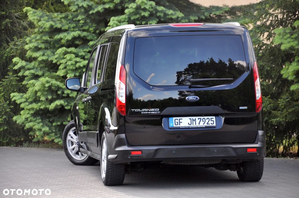 Ford Tourneo Connect 1.5 EcoBlue Titanium - 23