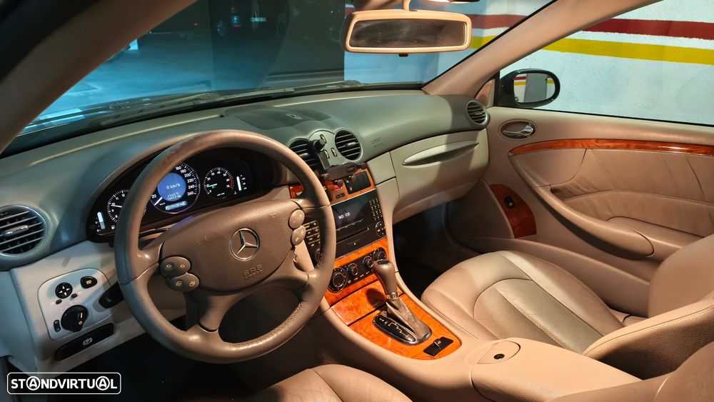 Mercedes-Benz CLK 320 Elegance - 8