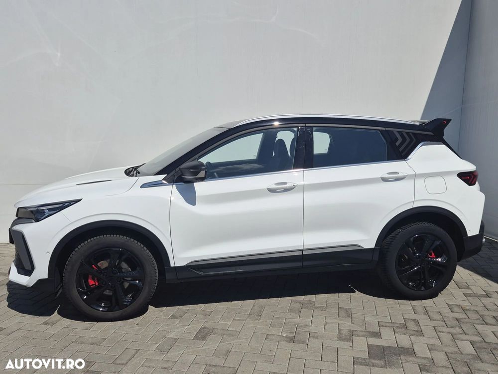 Geely Coolray - 2
