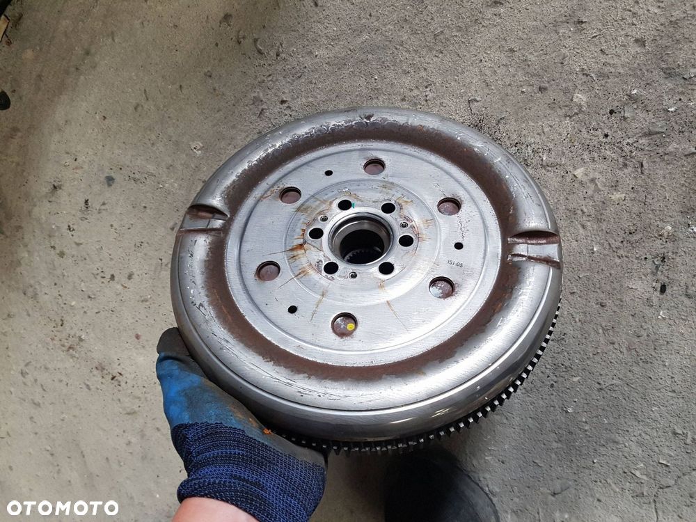 VW TIGUAN I 5N 06-15r 2.0 TDI CBD KOŁO DWUMASOWE - 4