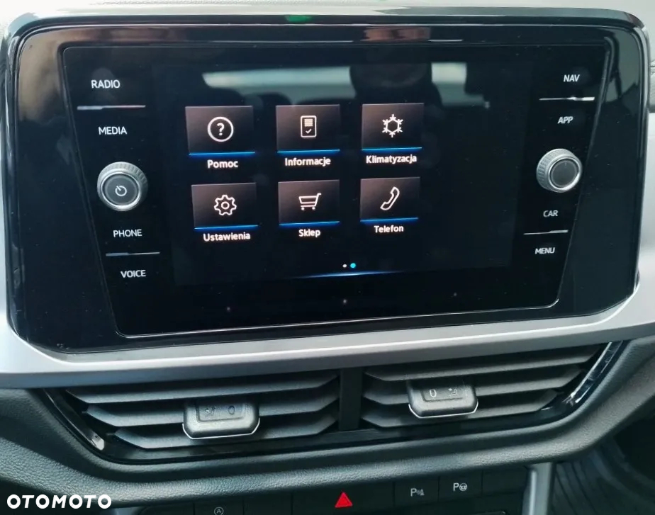 Volkswagen T-Roc 1.5 TSI Life DSG - 21