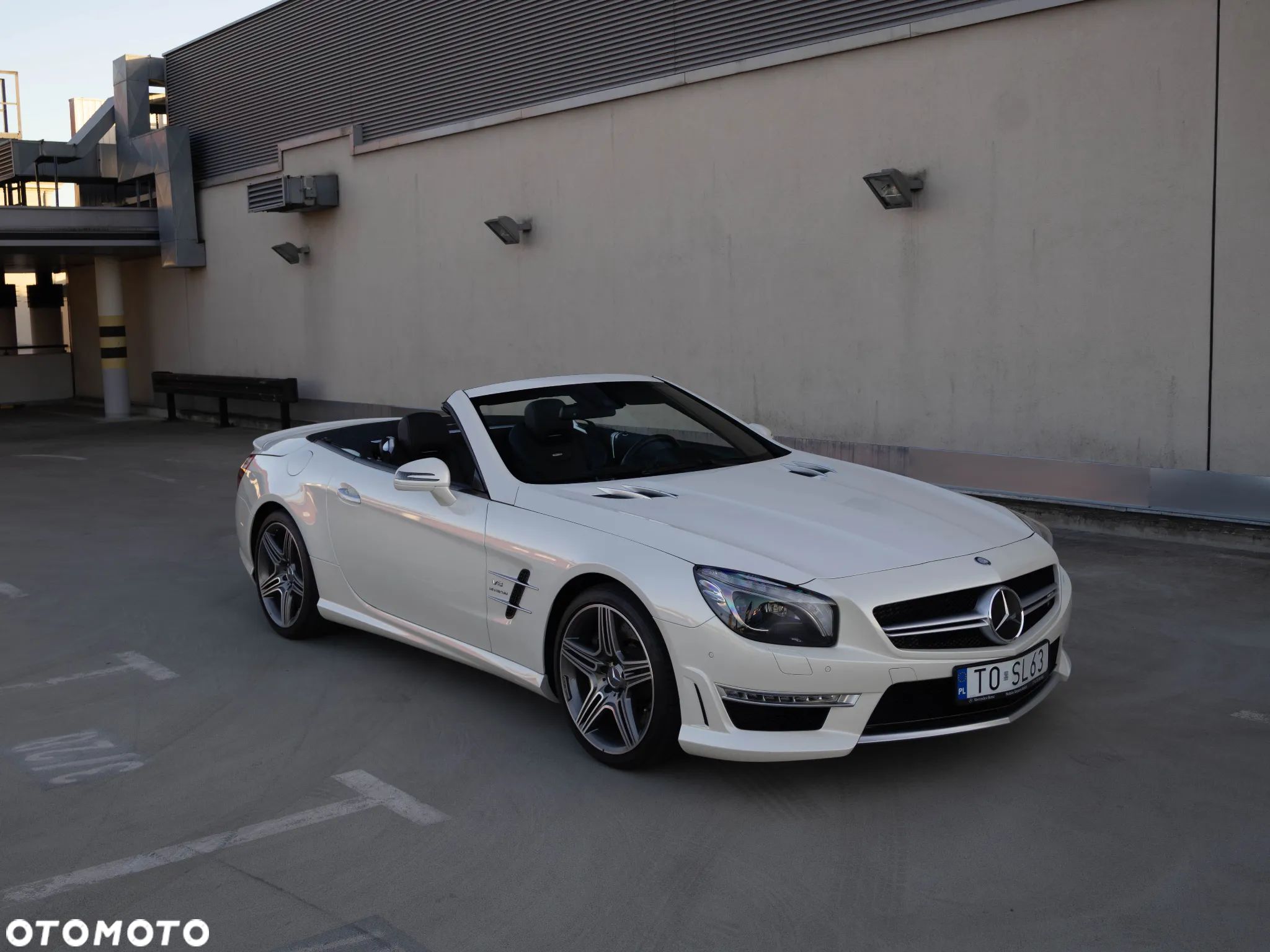 Mercedes-Benz SL 63 AMG - 1