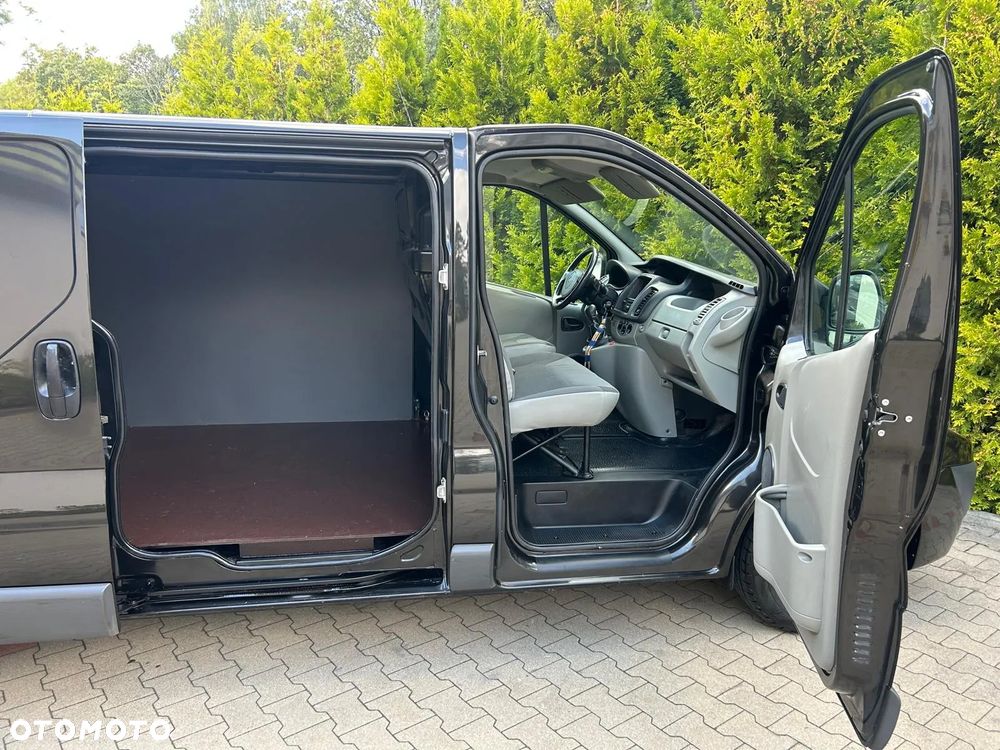 Opel Vivaro 2.0 CDTI L2H1 Life Cosmo - 22