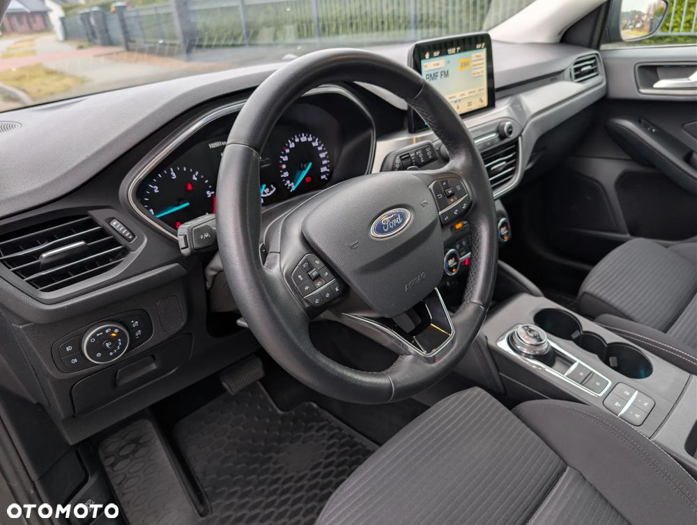 Ford Focus 1.5 EcoBlue Start-Stopp-System TITANIUM - 9