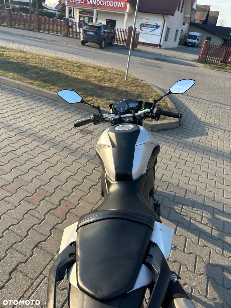 Yamaha MT - 11