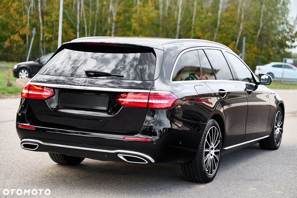 Mercedes-Benz Klasa E 220 d 9G-TRONIC - 10