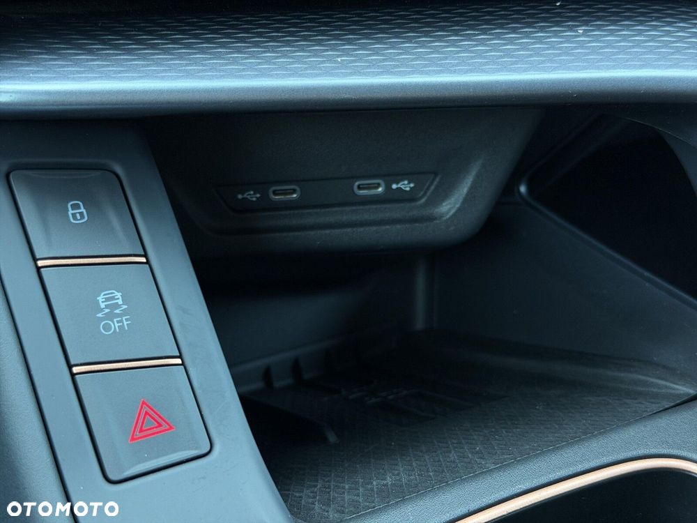 Cupra Terramar 1.5 eTSI mHEV DSG - 25