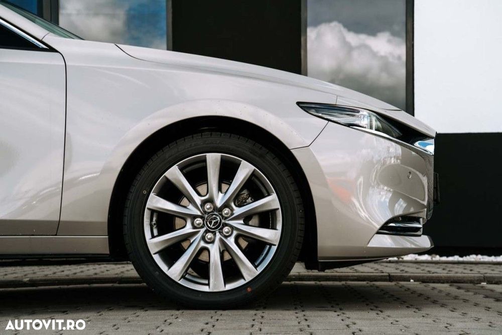 Mazda 3 - 8