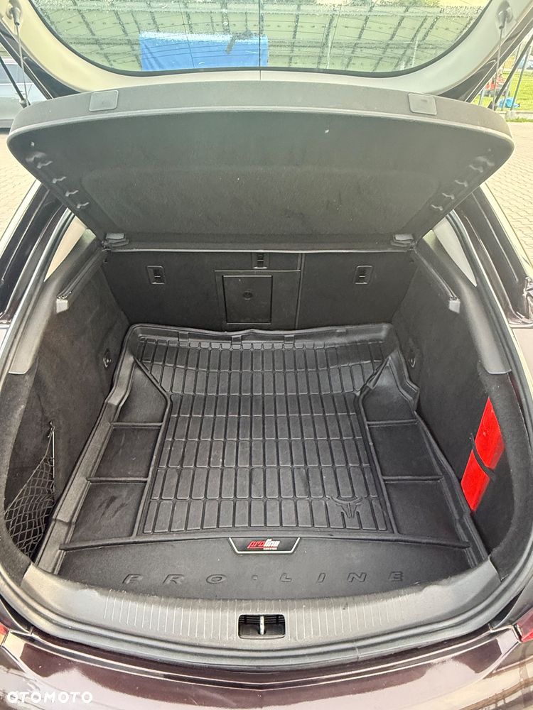 Opel Insignia 2.0 CDTI - 8