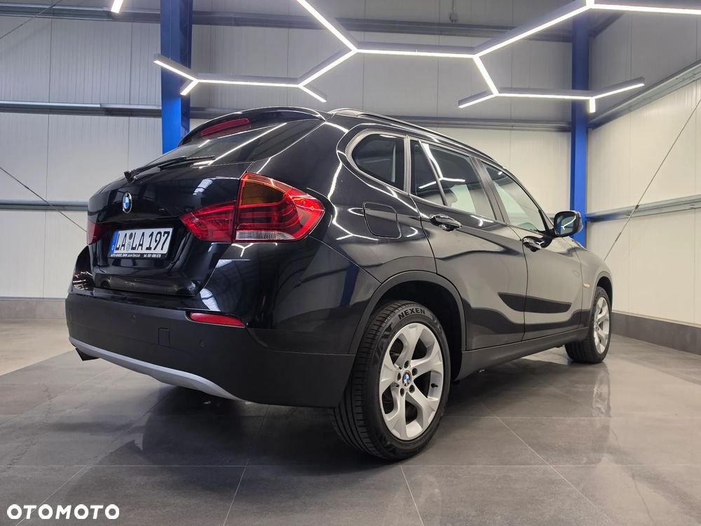 BMW X1 sDrive18d xLine - 18