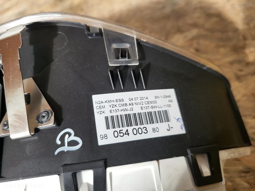 Licznik Peugeot 208 1.2 VTI - 3