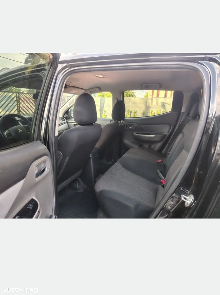 Mitsubishi L200 - 13